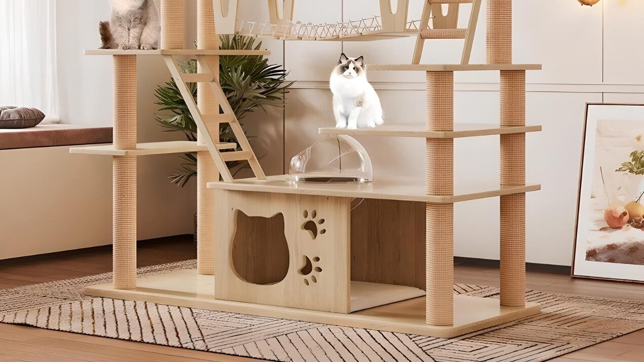 Large Wooden Cat Tower for Big Cats