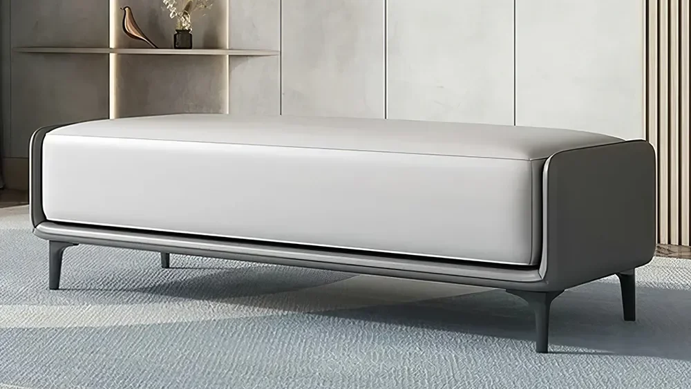 Modern Italian Ottoman